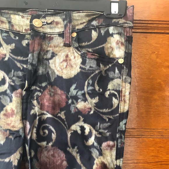 7 for all mankind Floral Dressy Jeggings - Picture 2 of 5
